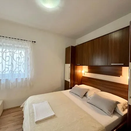 Apartament Rino *