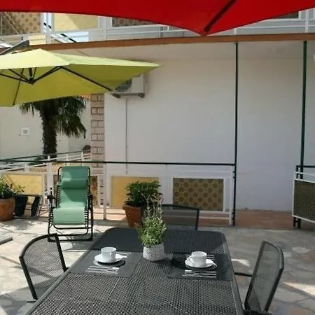 Apartament Rino *